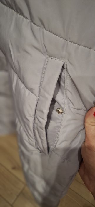 Pikowany płaszcz zimowy Reserved .