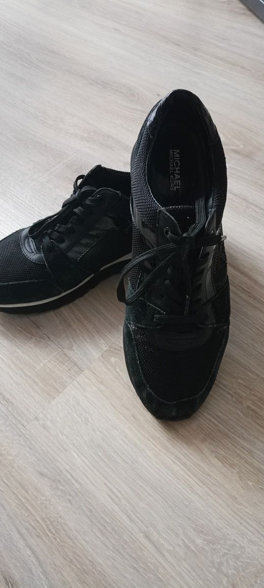 Adidasy czarne MK