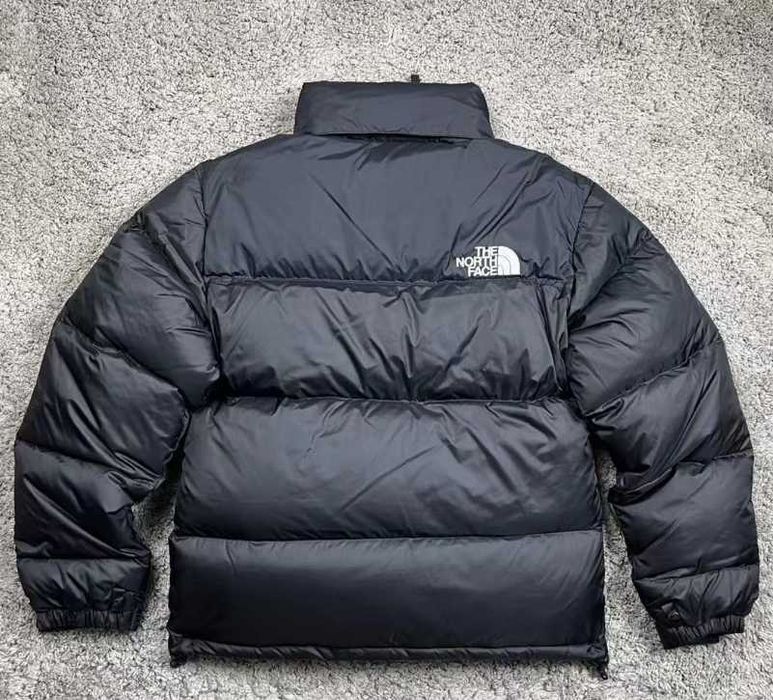 Czarna kurtka puchowa M