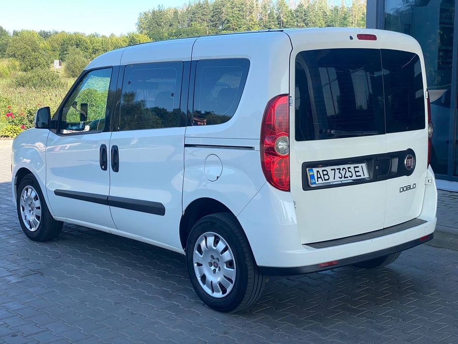 Продам бусика Фіат Добло 1.6