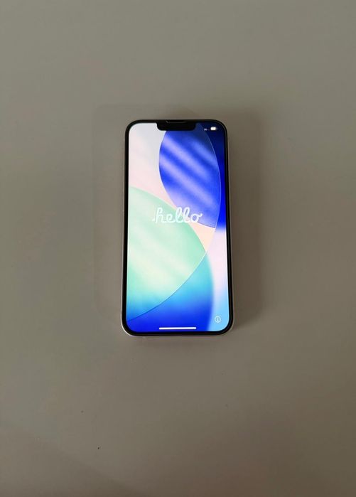 iPhone 13 128gb em ótimo estado