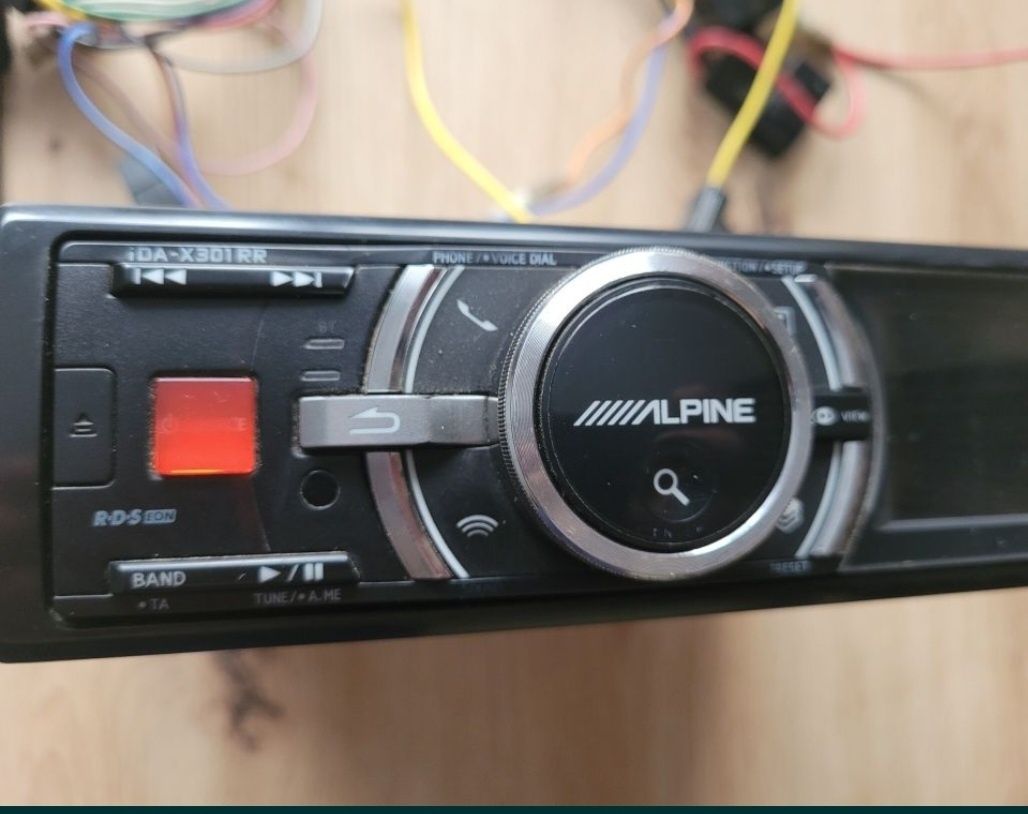 Radio Alpine Ida x301r
