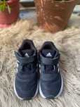 Продам кросівки adidas 23 розмір,14 см