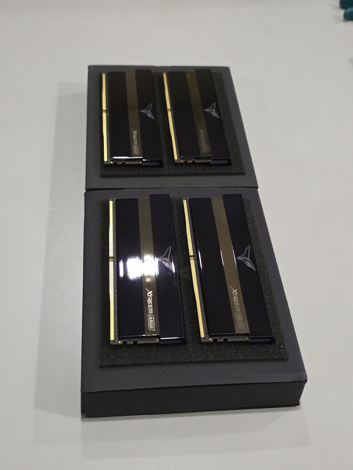 T-Force Xtreem ARGB DDR4 32Gb 3200Mhz CL14