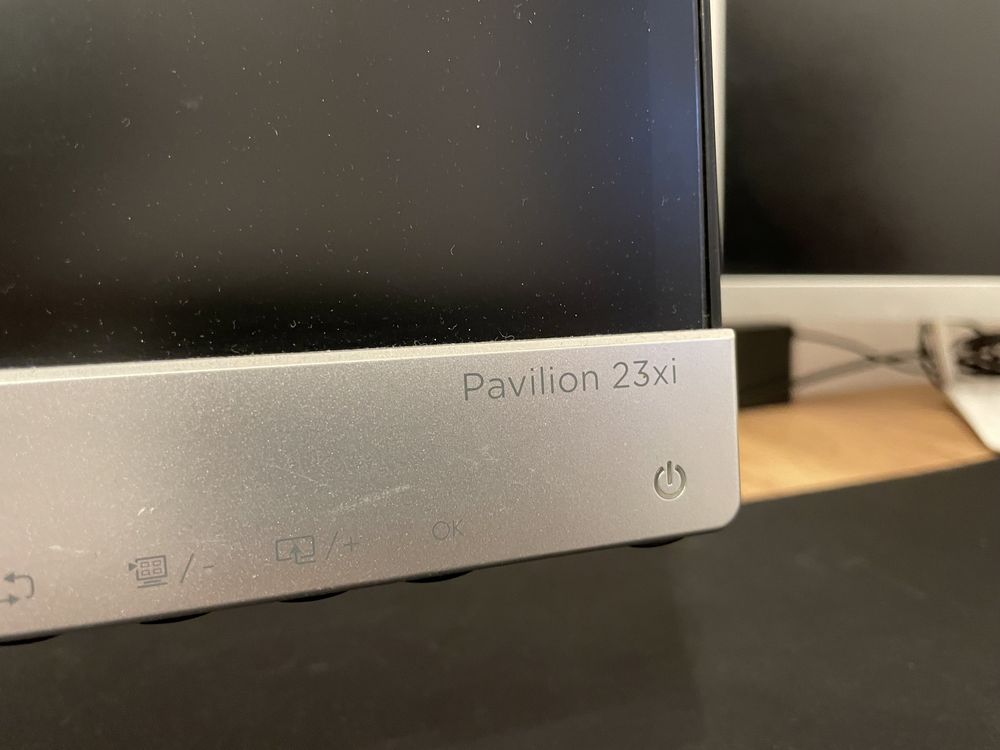 Monitor 23” HP Pavilion 23xi