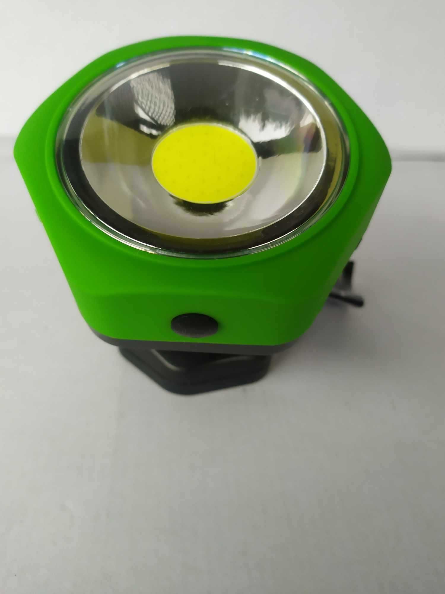 Lampa warsztatowa LED 5W zielona z magnesem