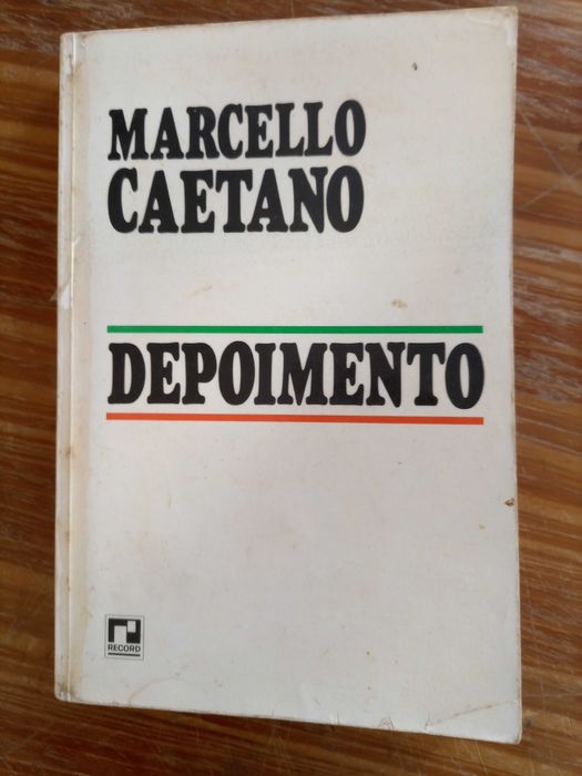 Livros de Jorge Amado e Marcelo Caetano