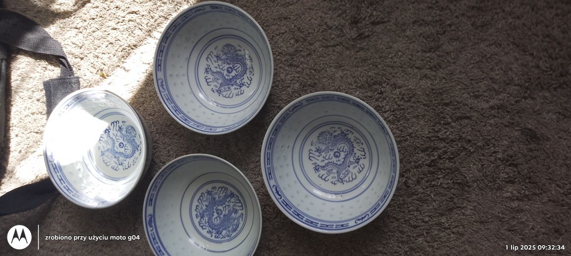 Miseczki z chińskiej porcelany
