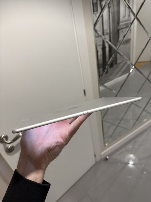 Ipad Pro 10.5 64gb Wifi Silver 120 герц екран з гарнатією