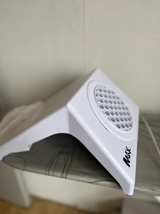 Продам витяжку MAX ULTIMATE 4 100Вт.