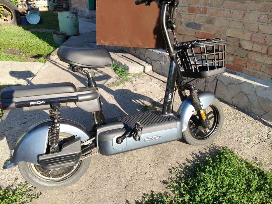 Продам скутер електричний