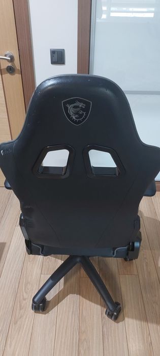 Cadeira MSI True Gaming Preto