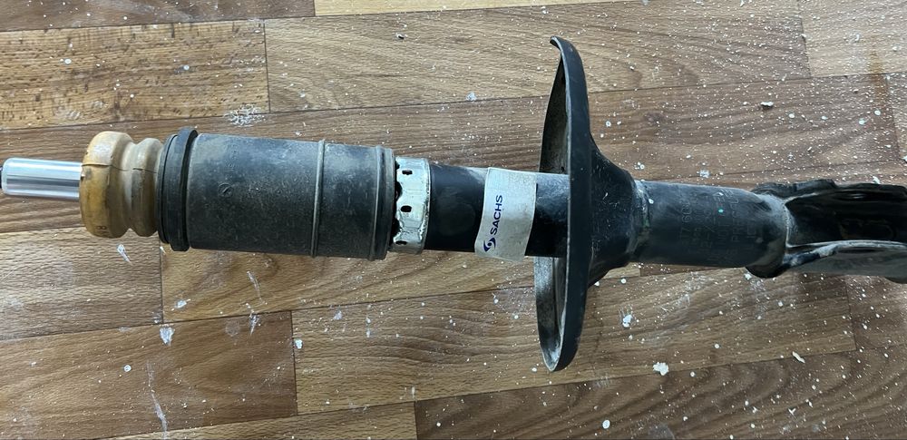 Стойки для мітсубісі ланцер 9