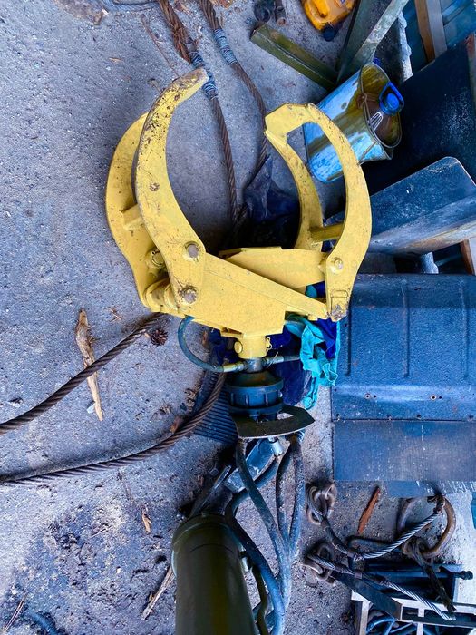 Кран манипулятор Армейский з зафатом насосом зил 131