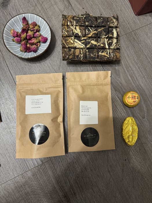 Дегустаційний набір китайського чаю шу пуер улун дахунпао тегуанінь