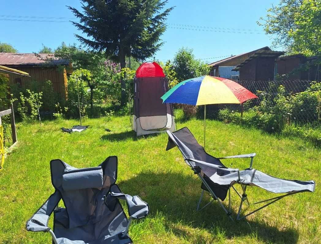 Wysoki namiot turystyczny przenośny przebieralnia toaleta plażowy