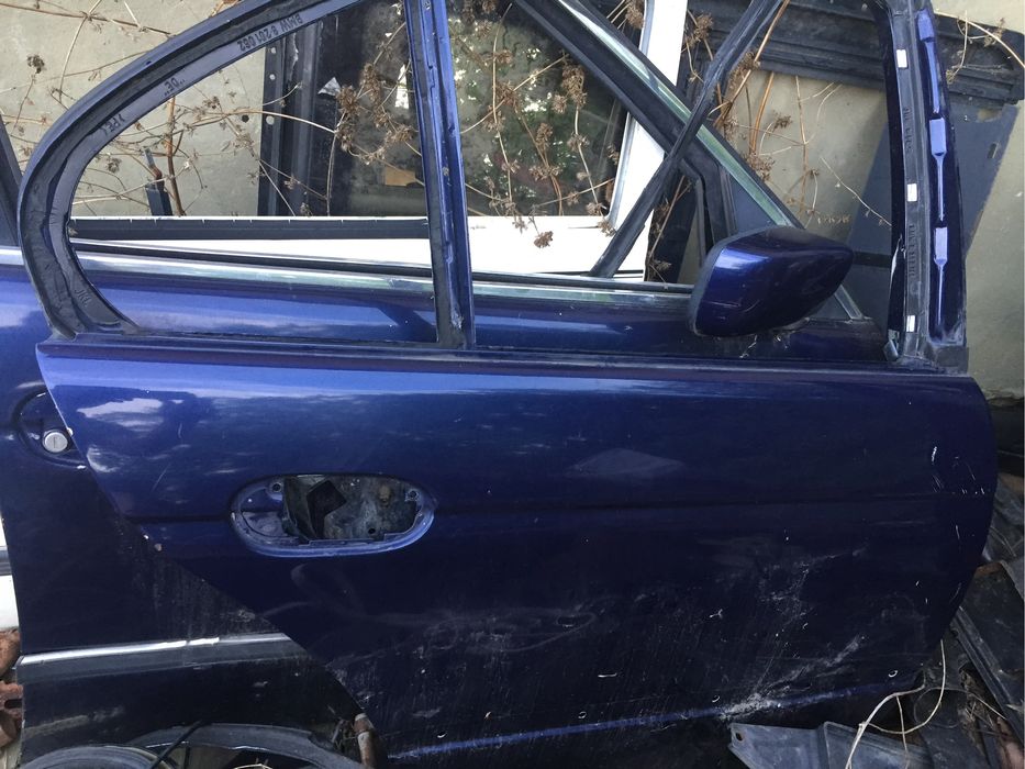 Дверки Bmw e39 седан