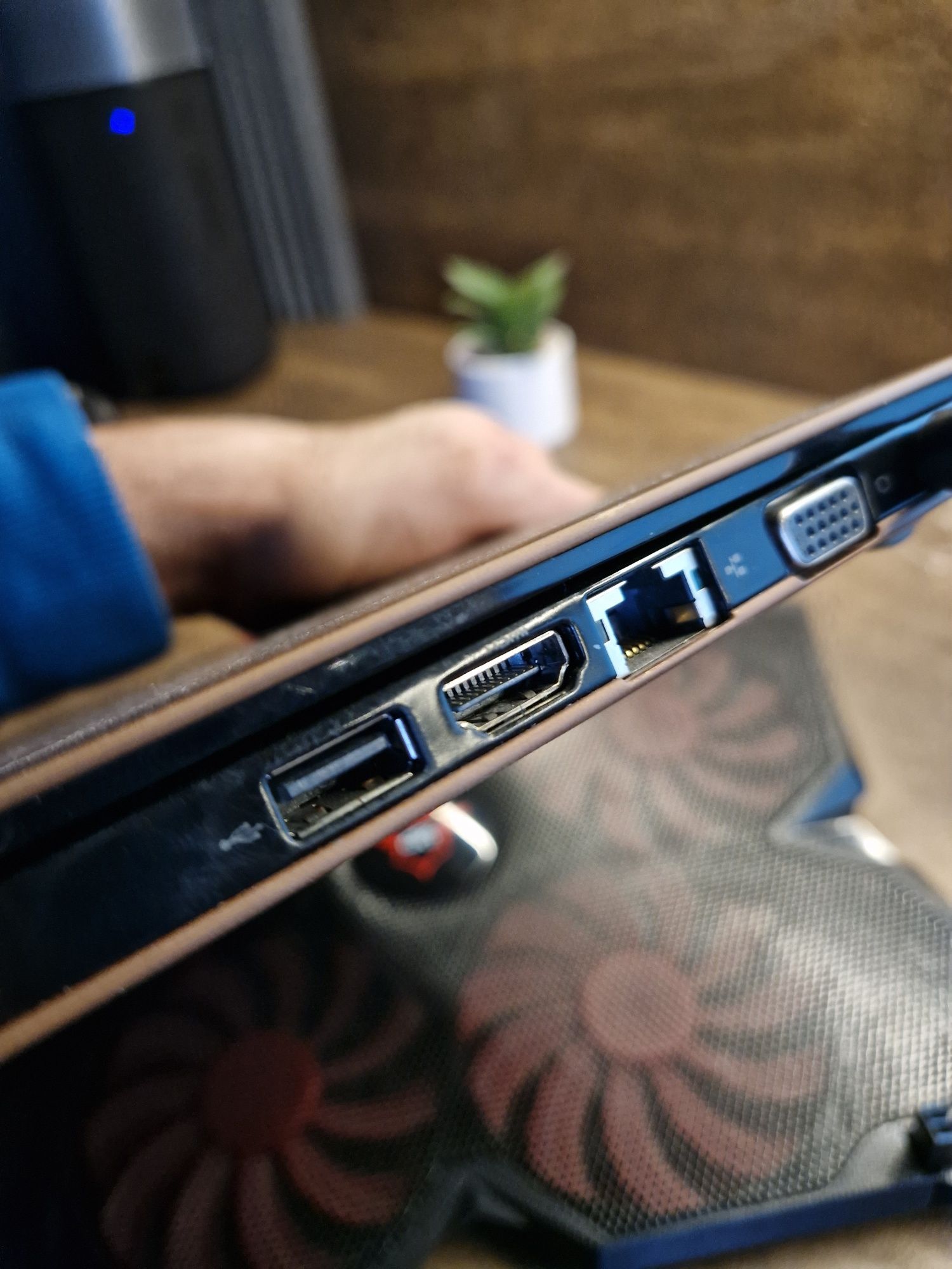 Laptop Ideapad U260 12,5 całą LED i3 4GB  SSD 240GB