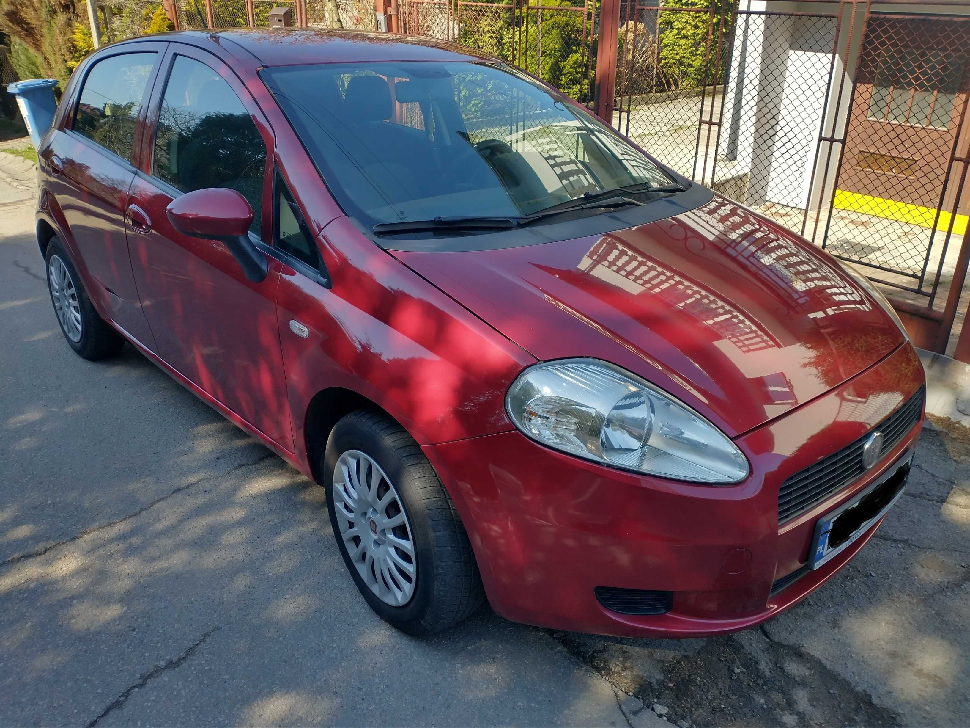 FIAT GRANDE PUNTO 1,4 KRAJOWY 2010/2011 5 -drzwi klima 133 tys km