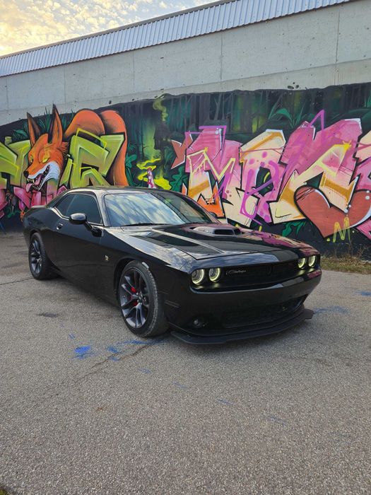 Dodge Challenger 6.4L HEMI Shaker 2021  Styl i Emocje! Stan salonowy