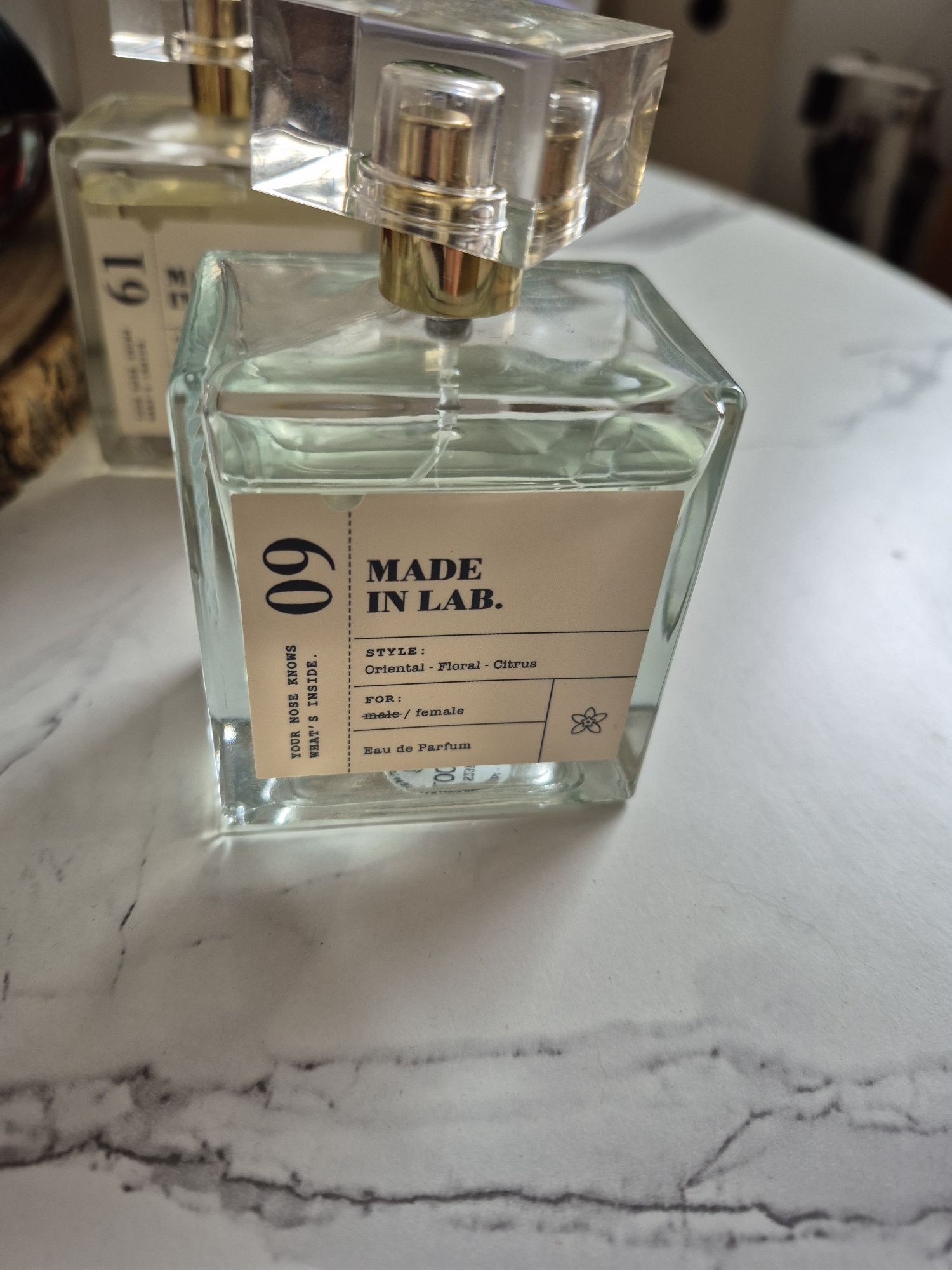 Perfumy Made in Lab
