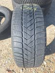 Opona zimowa Pirelli Sottozero 3  225 45r18