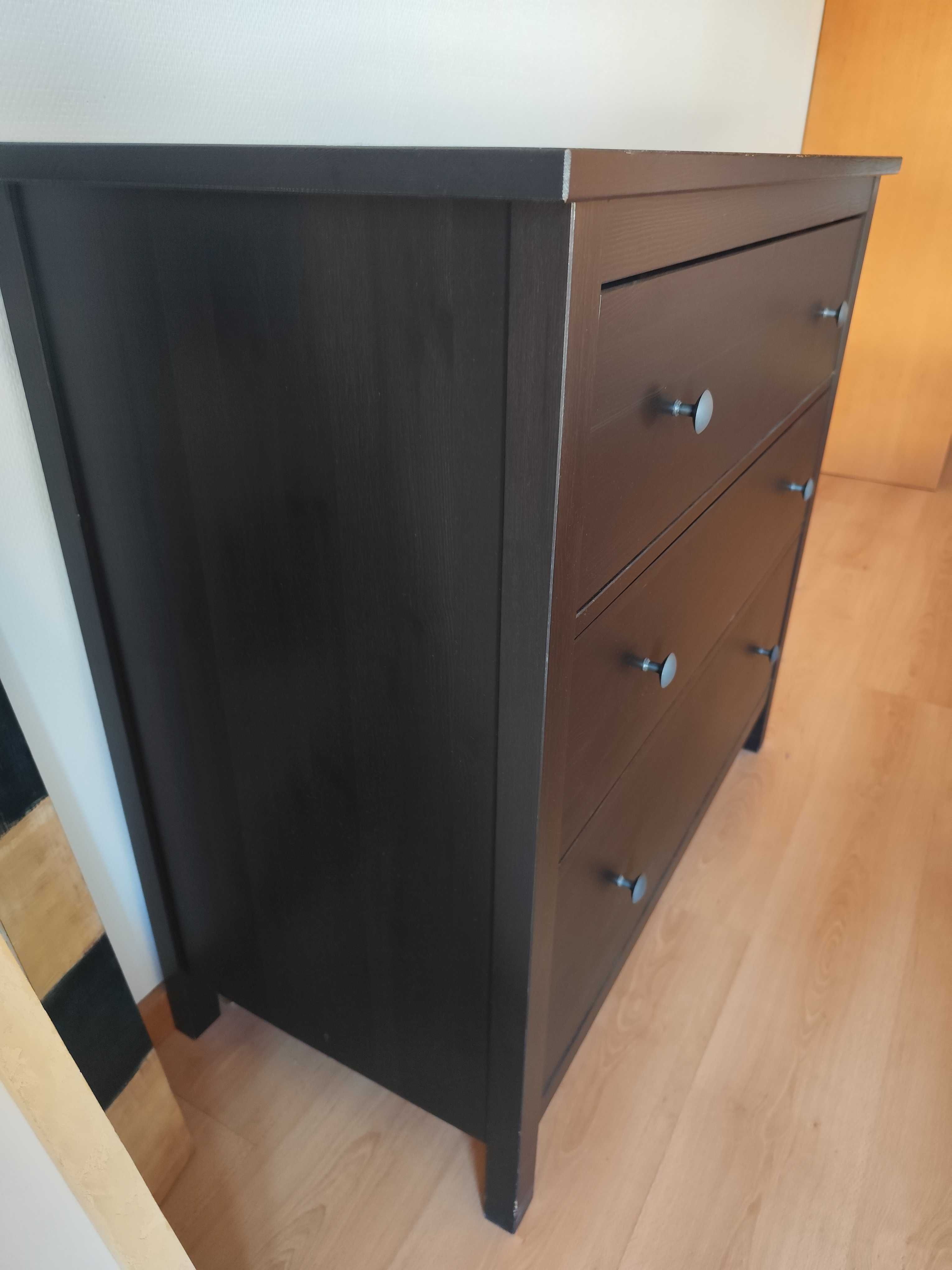 Cómoda IKEA 3 gavetas