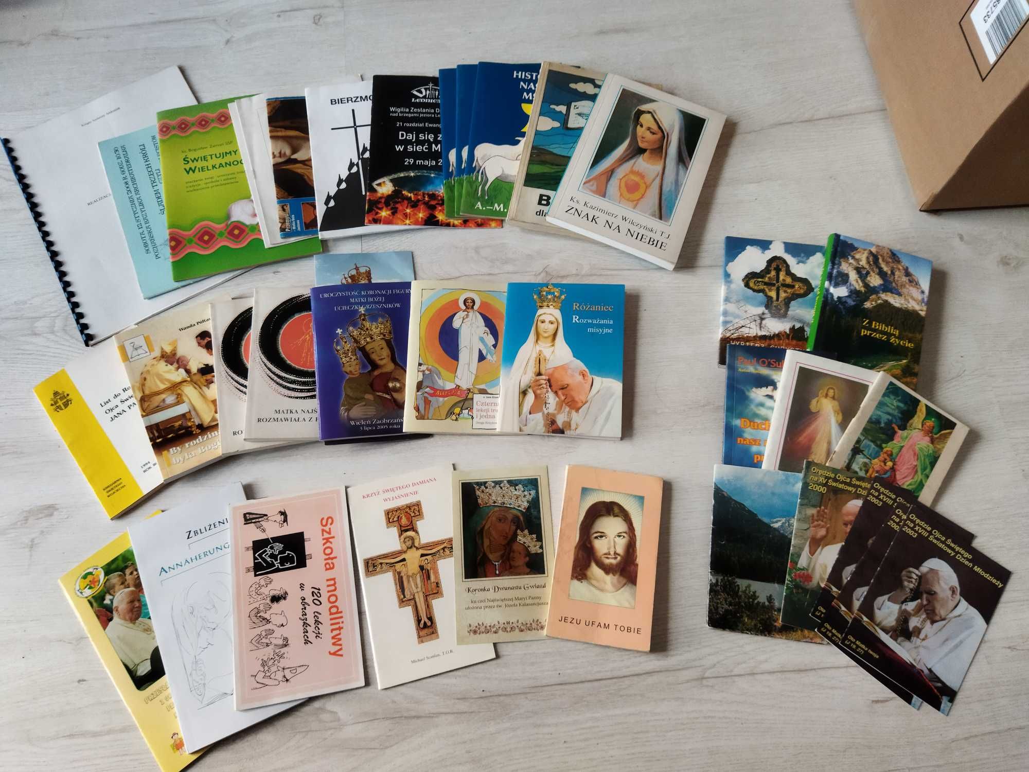 książki i książeczki religijne (zestaw)