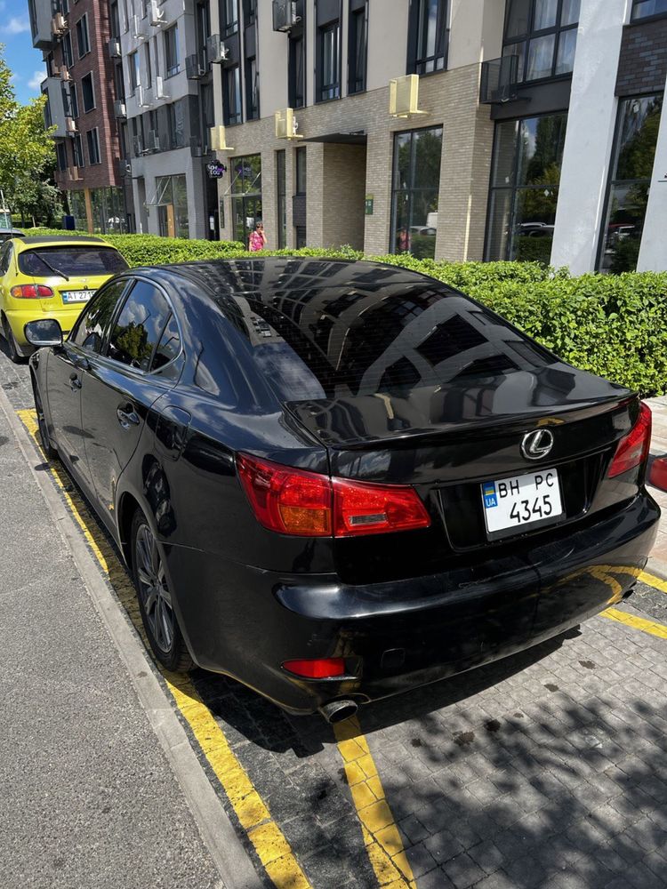 Lexus is250 AWD Luxury