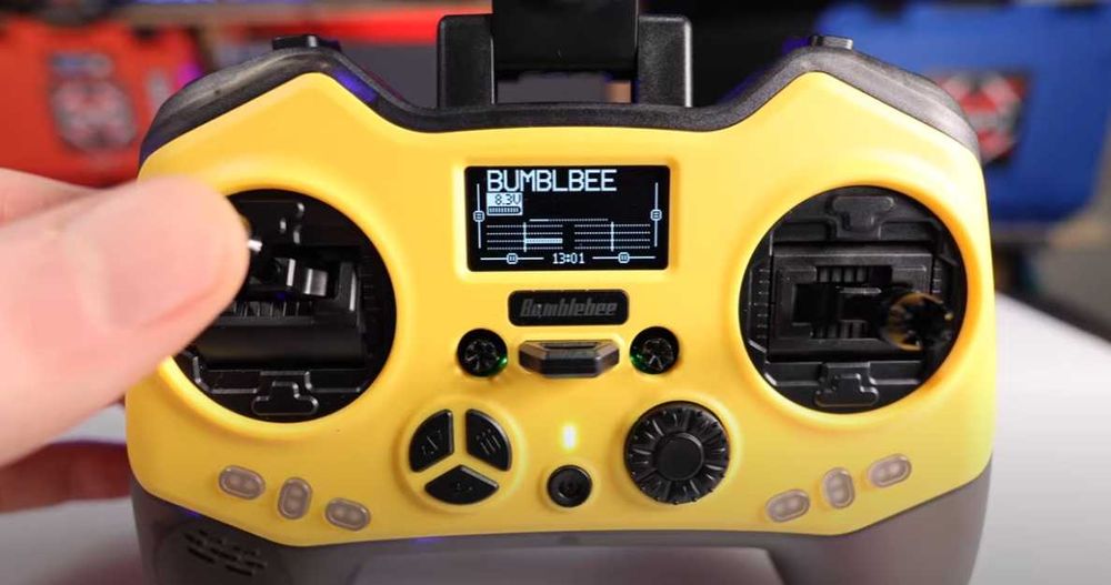 Пульт Jumper Bumblebee HALL ELRS 2.4 GHz