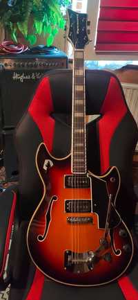 Gitara Dynacord hollow body Italy