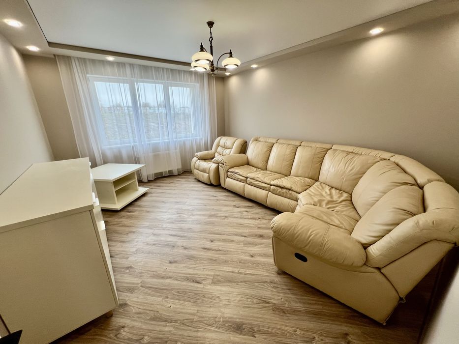 Довготривала оренда 2 кім. квартири по вул. Героїв Крут. Сокільники