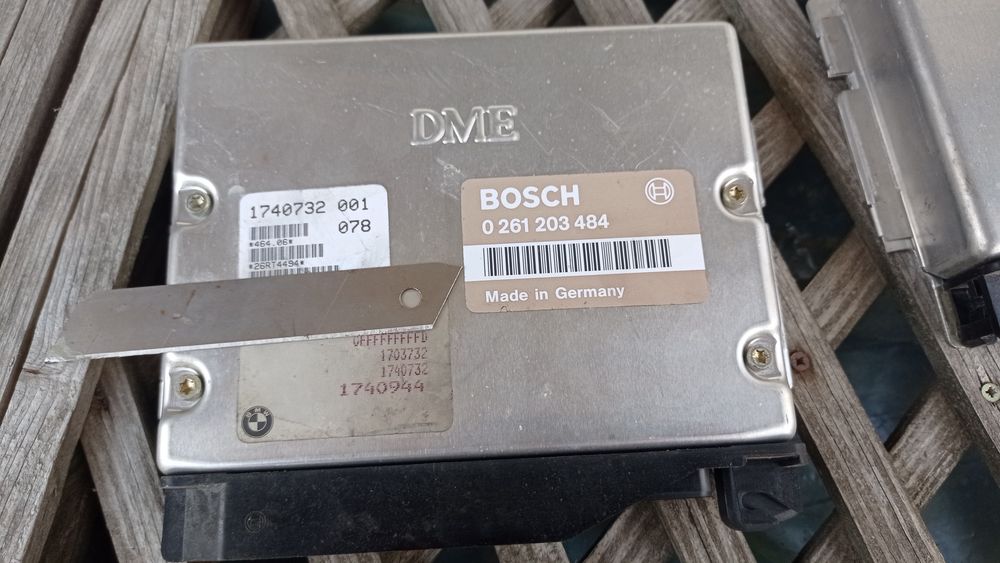 Продам запчасти БМВ Е38