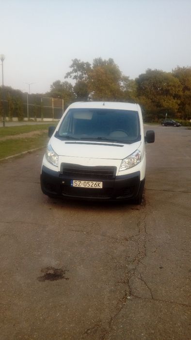 Wynajem aut dostawczych i osobowych od 50 zł / doba