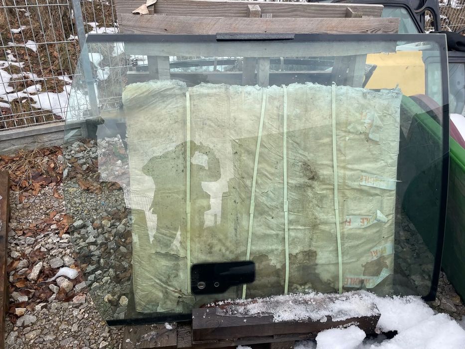 Szyba tylna JCB 3CX 4CX oryginał