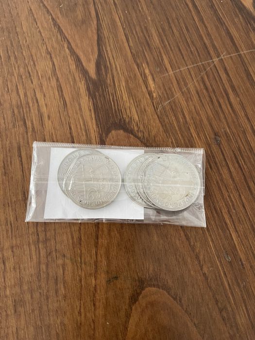 6 moedas antigas de 100 escudos comemorativas dos 350 anos independência