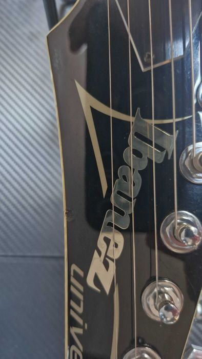Ibanez UV777 Universe 7 strun (Steve Vai)