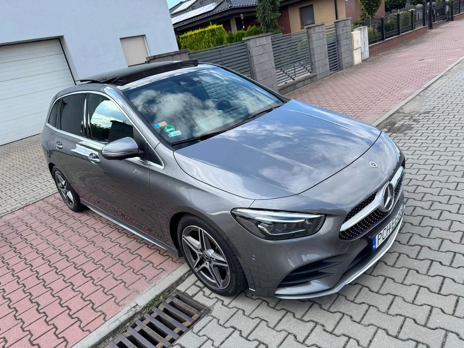 Mercedes-Benz Klasa B / Salon Polska / Pełna opcja wyposażenia / AMG / BURMESTER