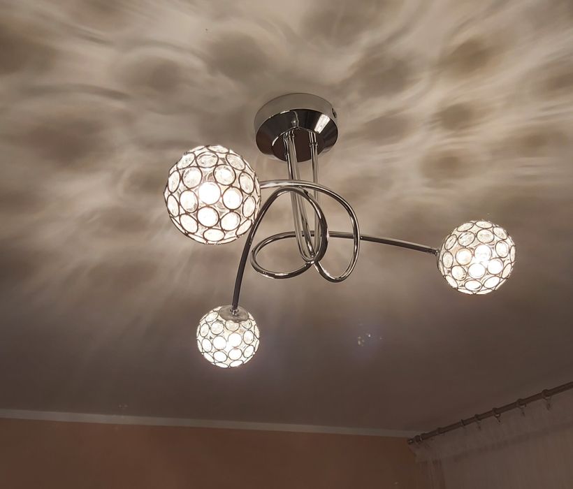 Lampa wisząca pokojowa