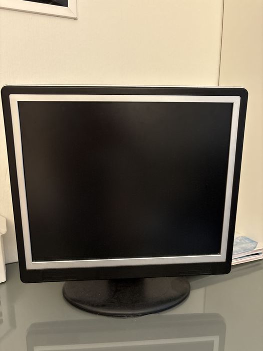 Monitor Manta LCD2904