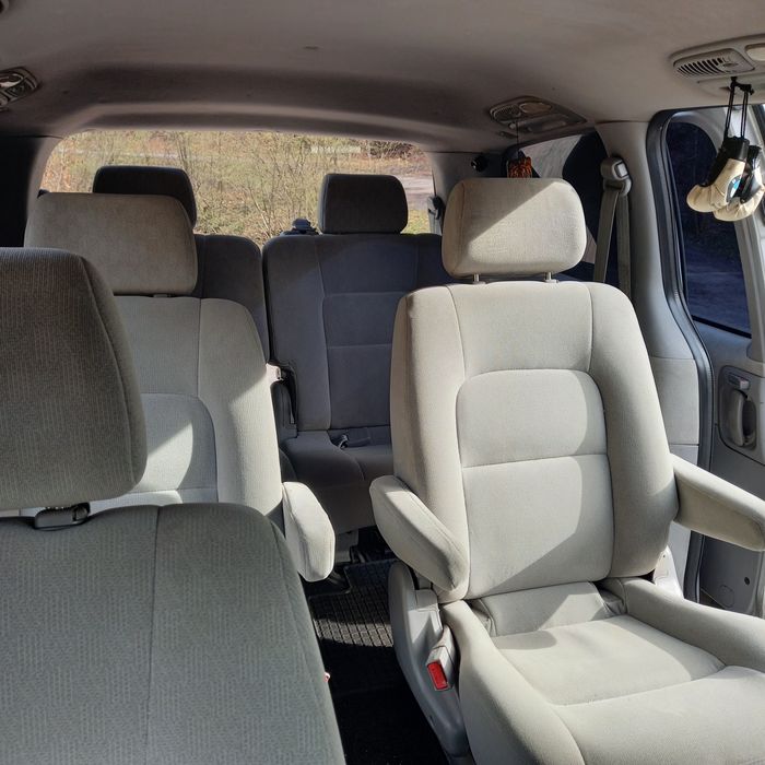 Продам авто мінівен КІА Карівал