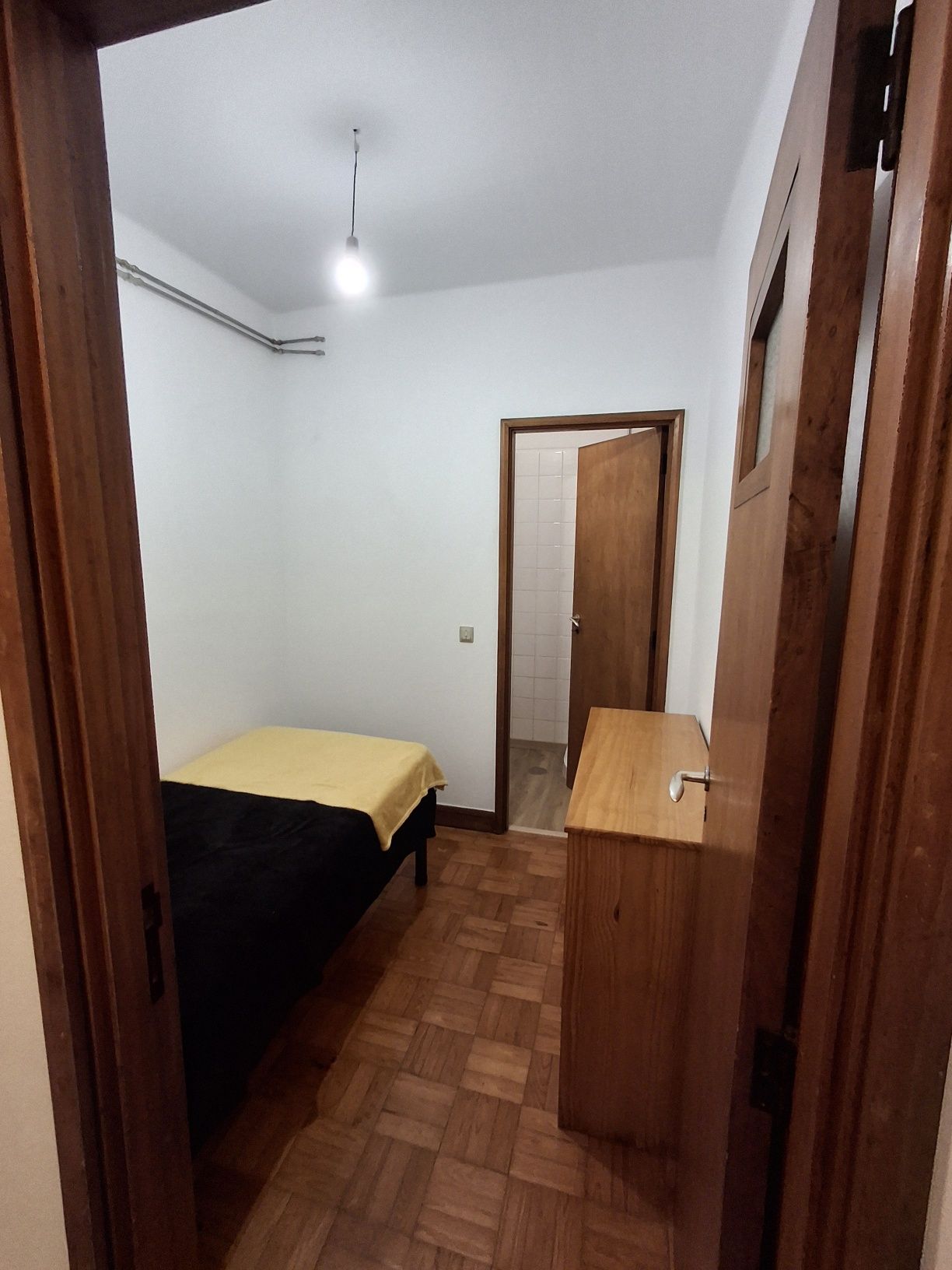 Quarto em Coimbra  para estudante  junto ao polo I