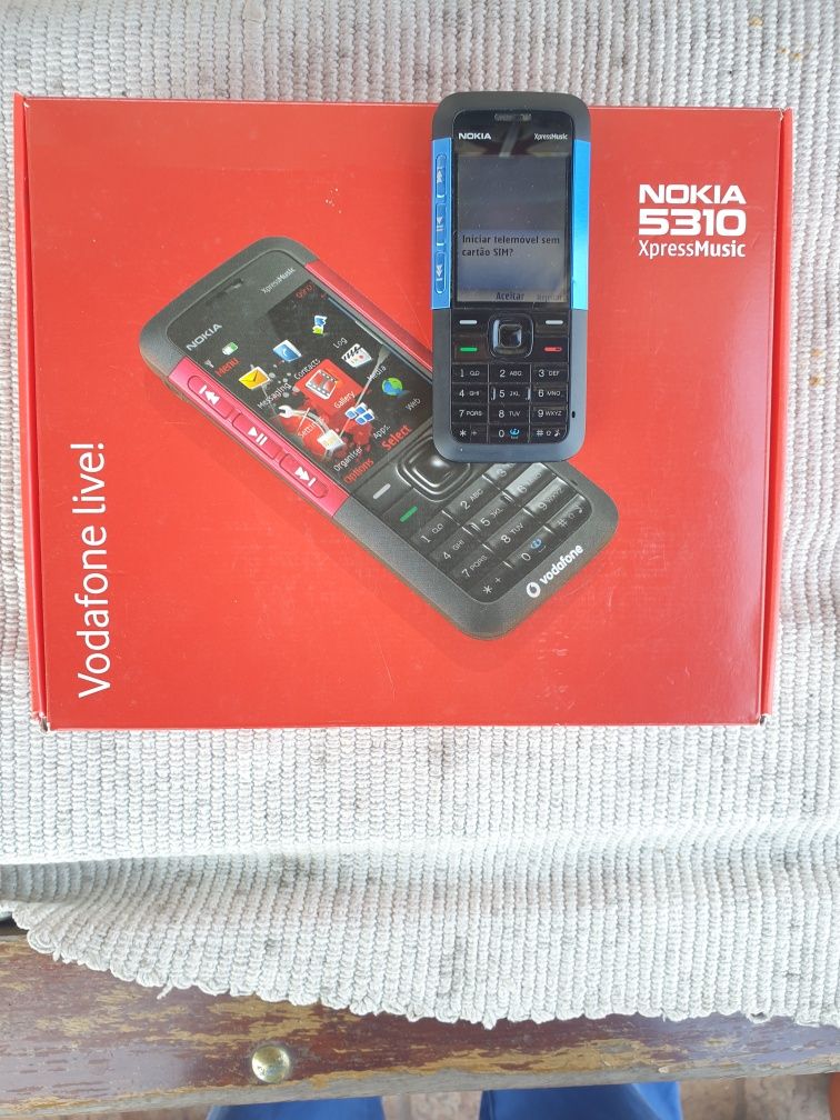 Nokia C3-00, 5310, X2-00 e E51 em caixa