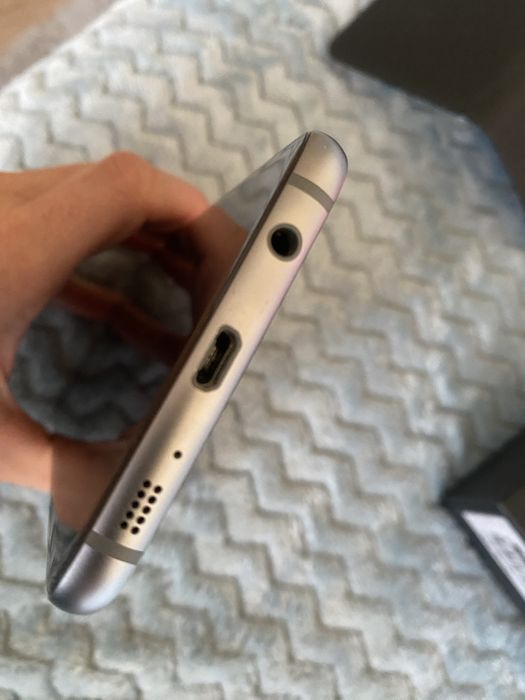 Samsung Galaxy S7 edge