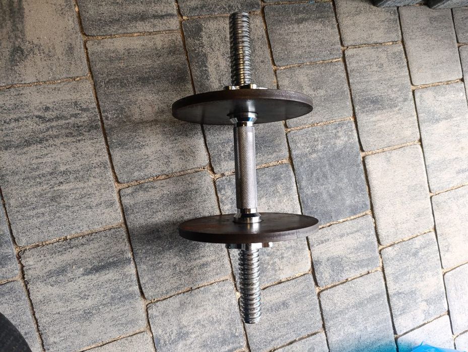 Sprzedam 2 hantle,2x25 kg.