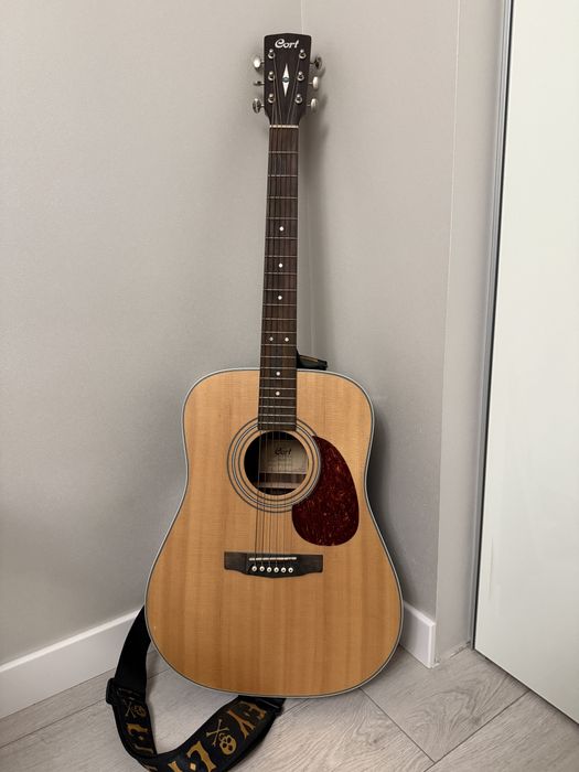 Акустическая гитара Cort