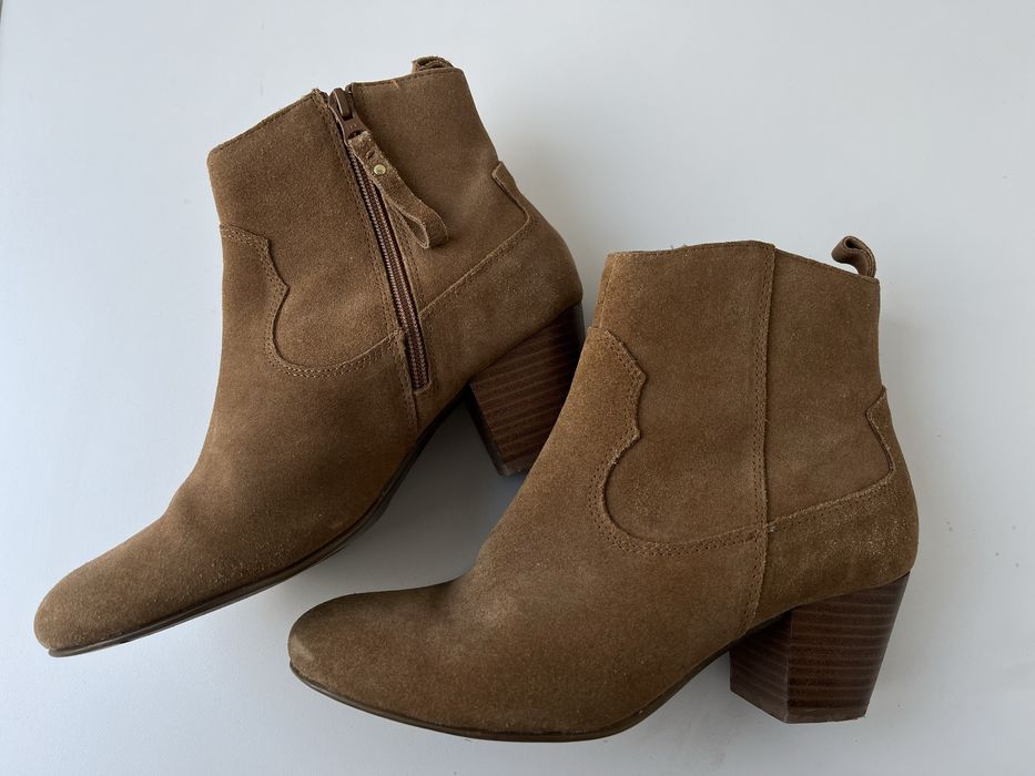 Замшеві казаки 38