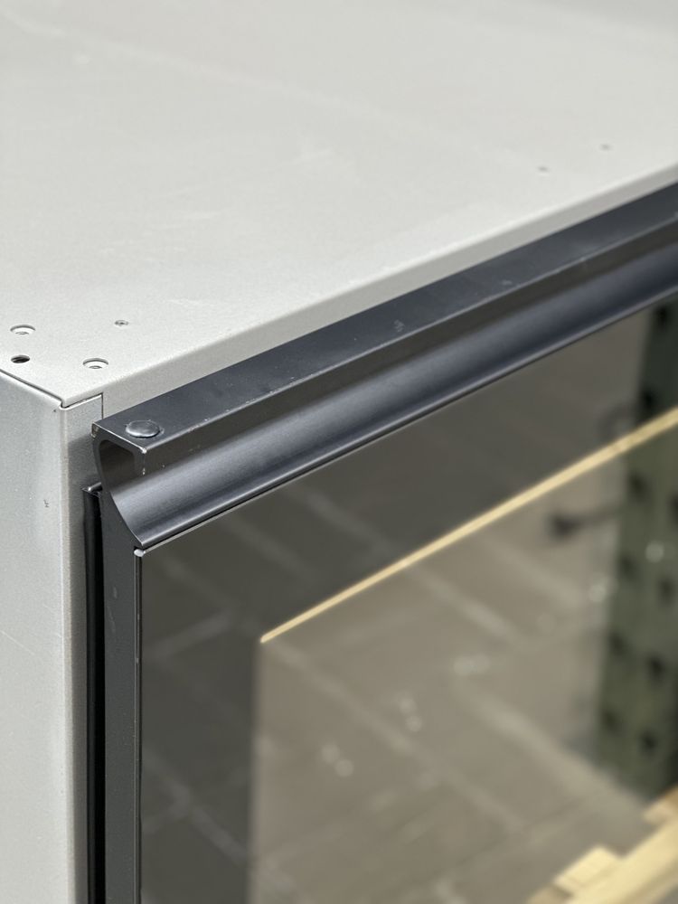 Преміум сегмент! Вбудована винна шафа Miele KWT 4154 UG-1