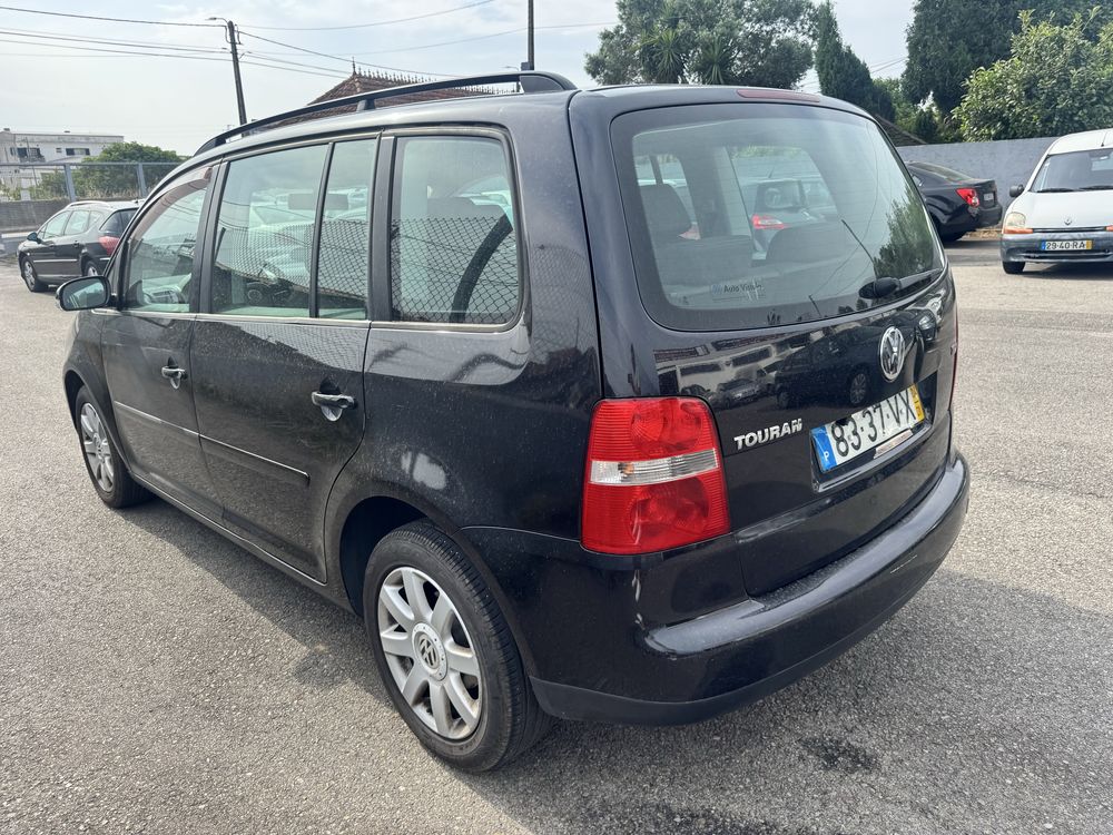 VW Touran 1.9TDi 105CV 7 LUGARES