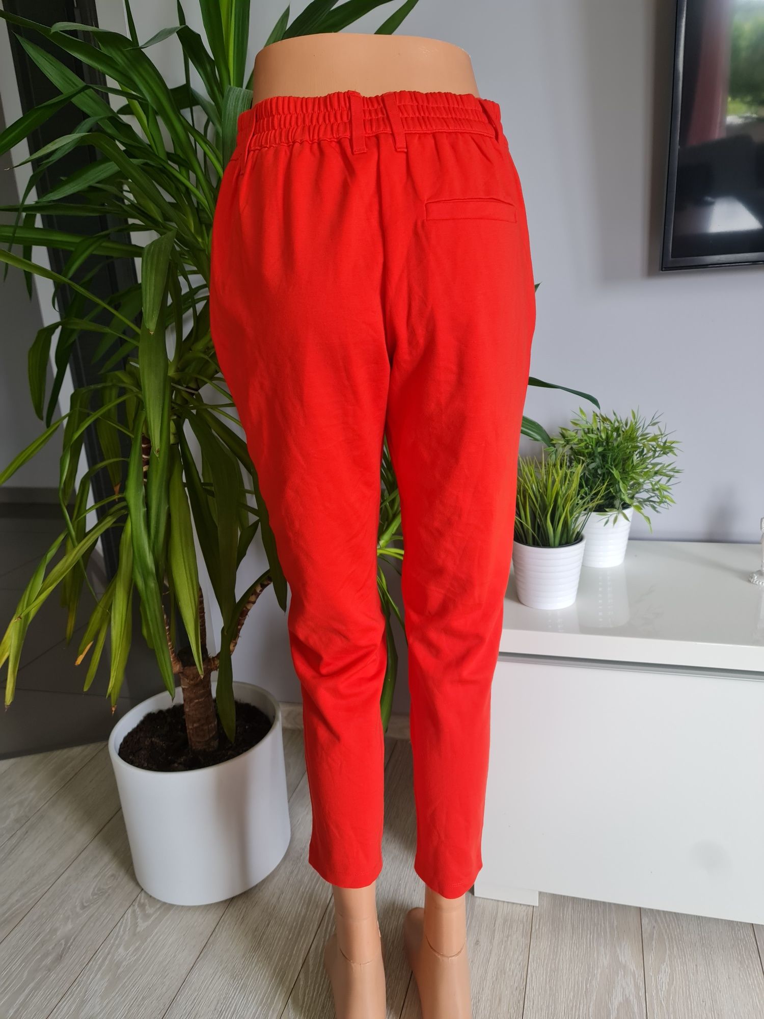 Spodnie czerwone chinosy rozmiar S